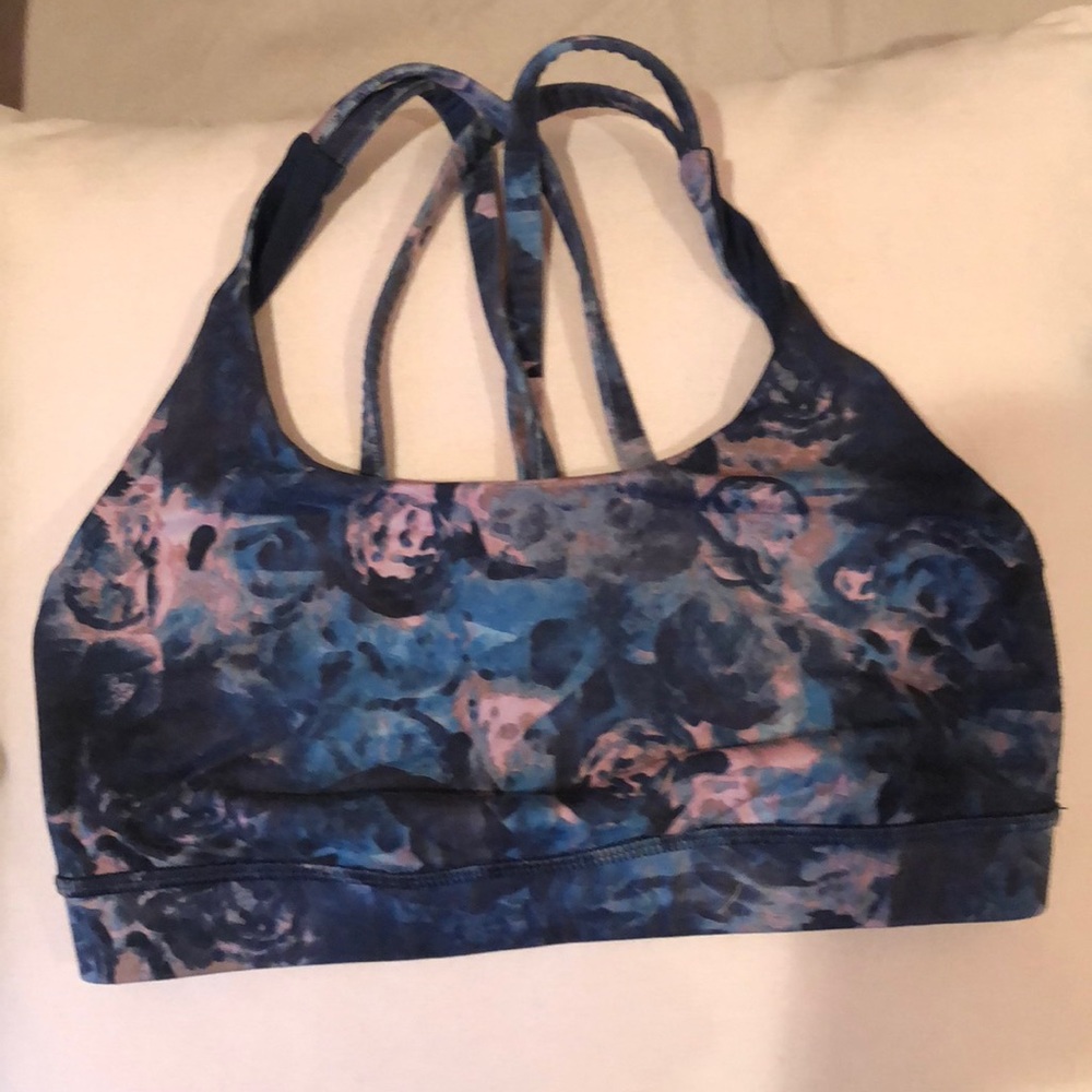 Lulu lemon sports bra